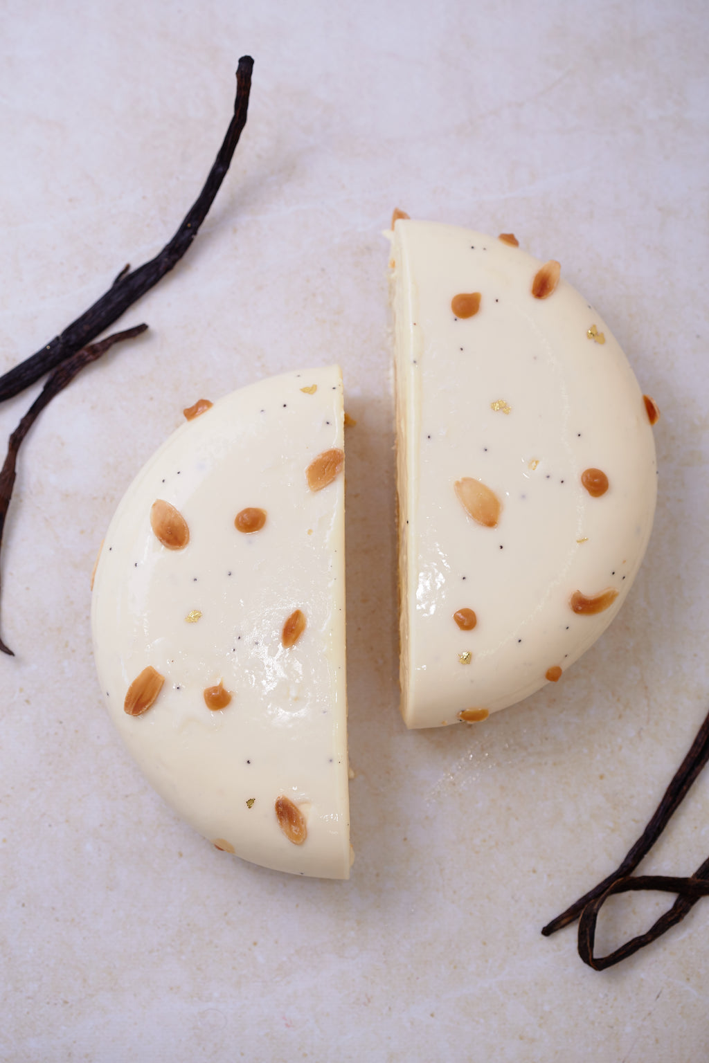 Tahiti – Vanilla & Caramel Entremet